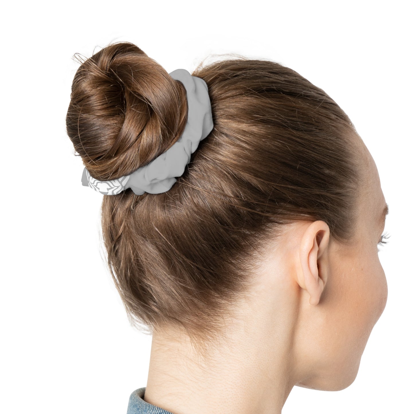 Lionsgala light gray scrunchie with elastic band